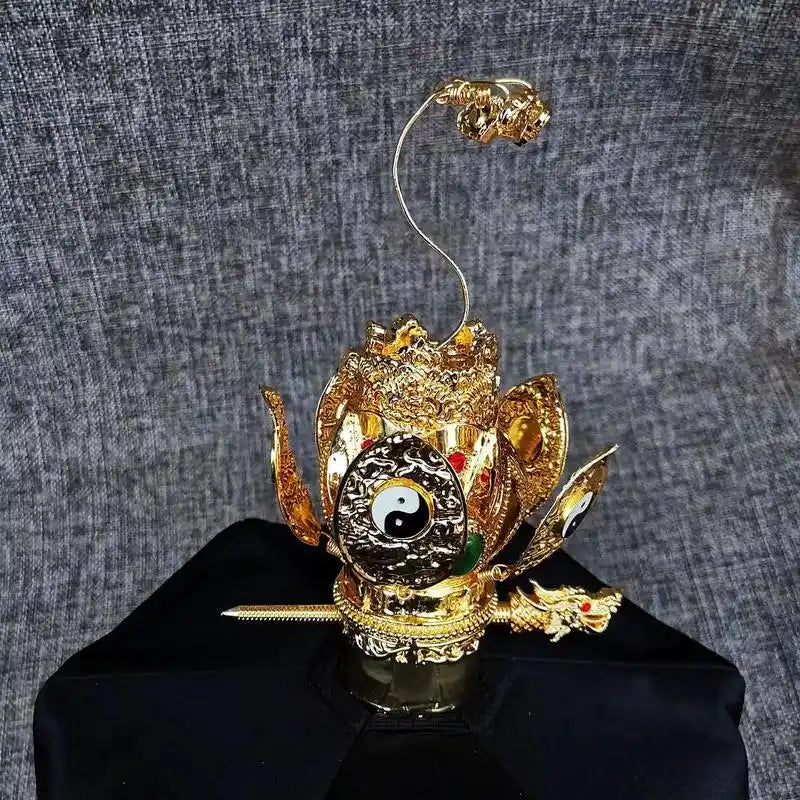 二仪冠 Eryi Crown — Taoist ceremonial headgear symbolizing the Two Principles of yin and yang