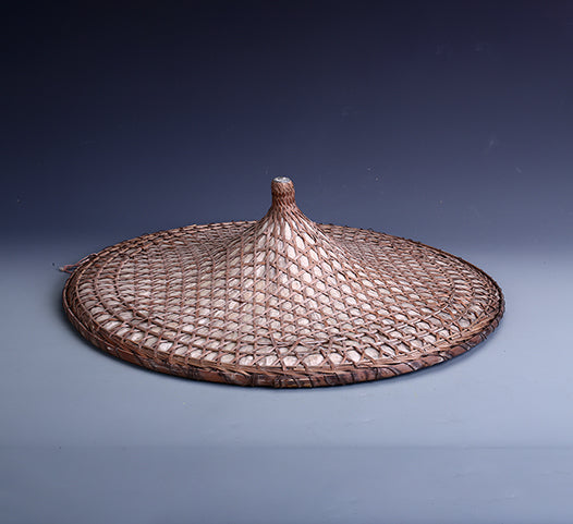 云笠 Yún Lì — wide-brimmed bamboo travel hat worn by Taoist priests on pilgrimage