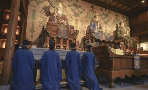 What kind of religion Taoism is?