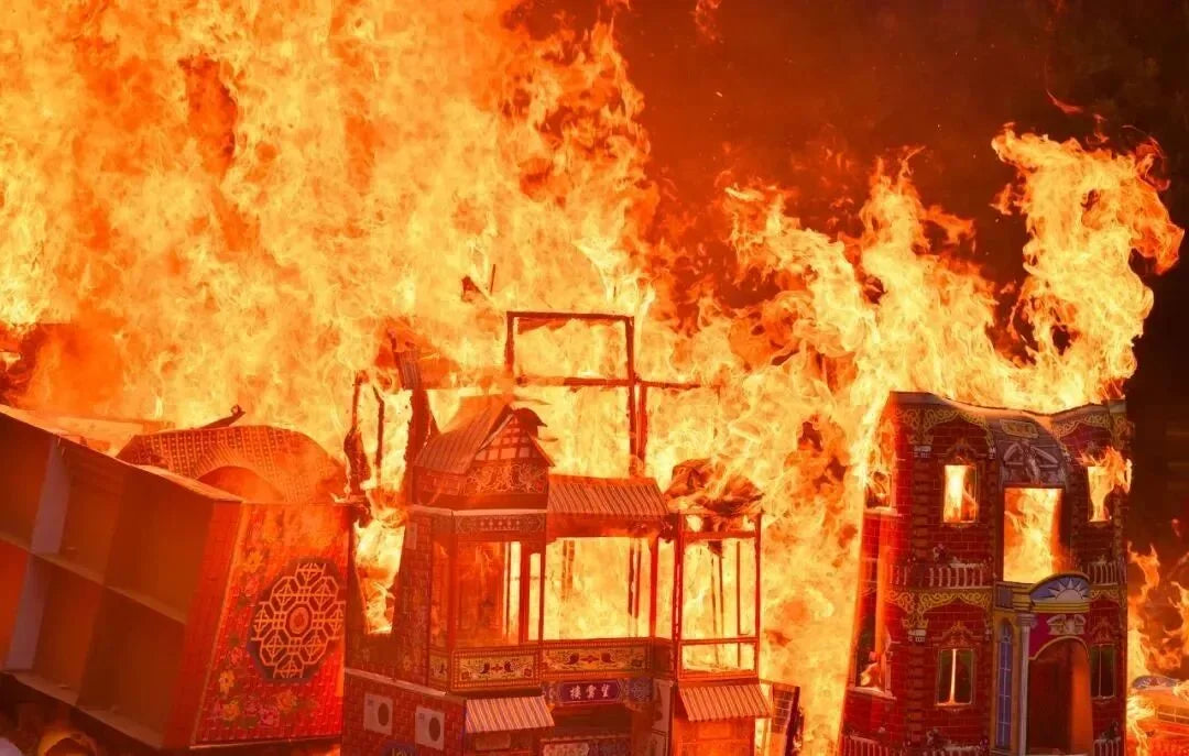 Huacai Mantra 化财咒: Fire, Coin, and the Ethics of Wealth