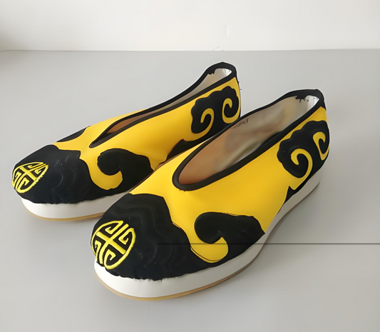 What is the Cloud shoes 云鞋