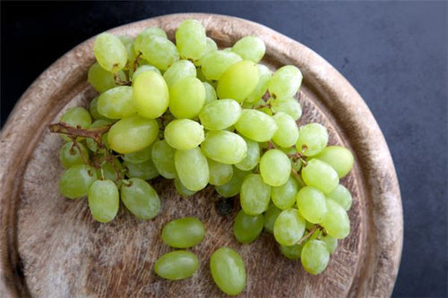 Eating Grapes in Dream - Omen of Harmony