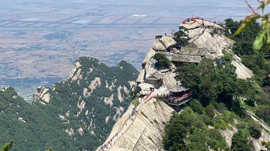 Huashan Mountain 华山