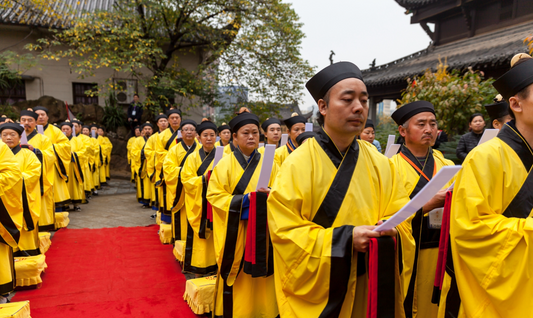 Inviting the Sacred Beings 请圣