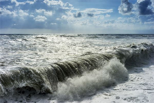 Omen - Dream of Climbing High to Escape a Tsunami