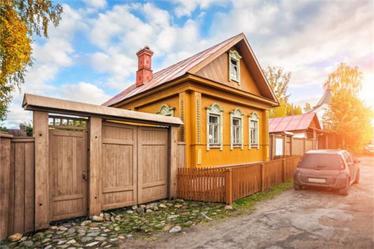 Omen - Married Woman Dreaming of Buying a Second-Hand House