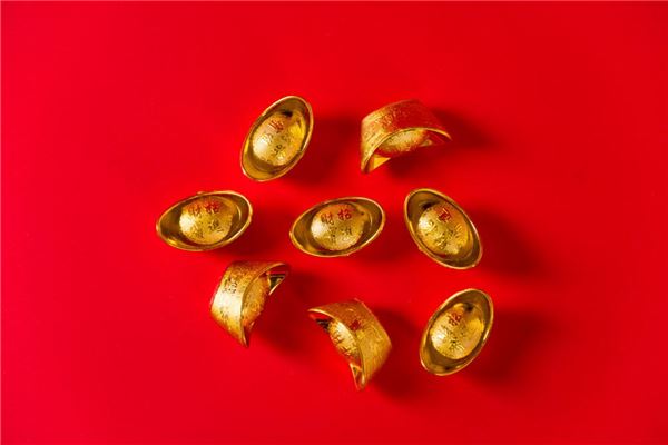 Omen - Woman Dreaming of Golden Paper Yuanbao