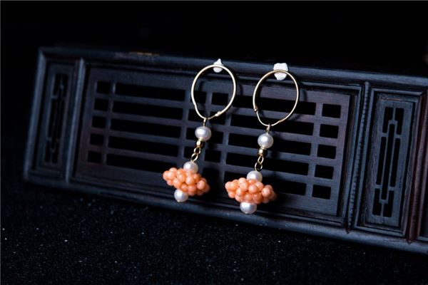 Omen - Woman Dreaming of Many Beautiful Earrings