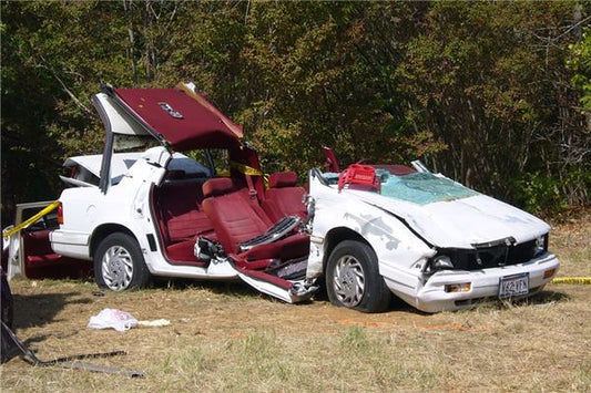 Omen of Dream - Your Car Was Damaged in a Crash