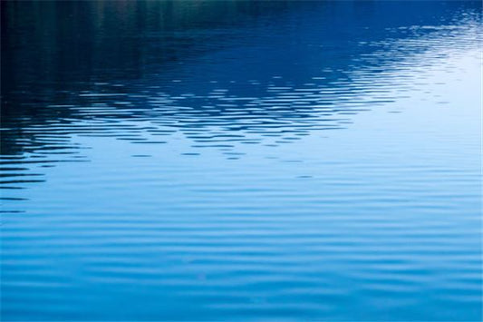 Pregnant Woman Dreams of Water - Baby Boy Omen?