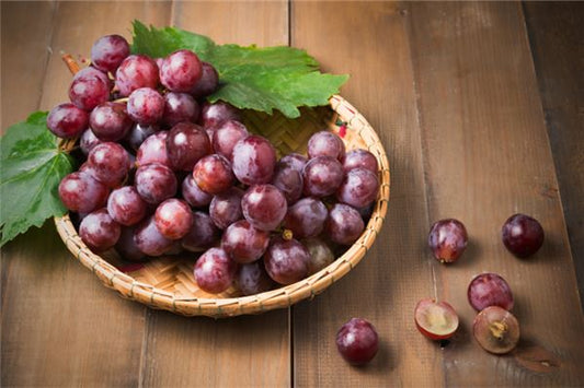 The Omen of Dreaming of Eating Grapes
