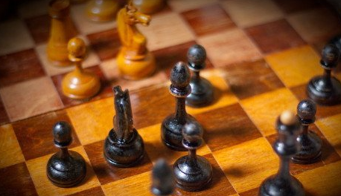 The Omen of Dreaming of Playing Chess