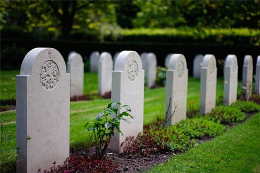 The Omen of Dreaming of Tombstones and Monuments