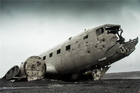 The Omen of dreaming of a plane crashing