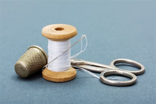 The Omen of dreaming of a sewing needle for a woman