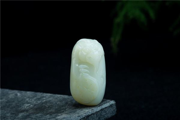 The Omen of dreaming of picking up jade ornaments?