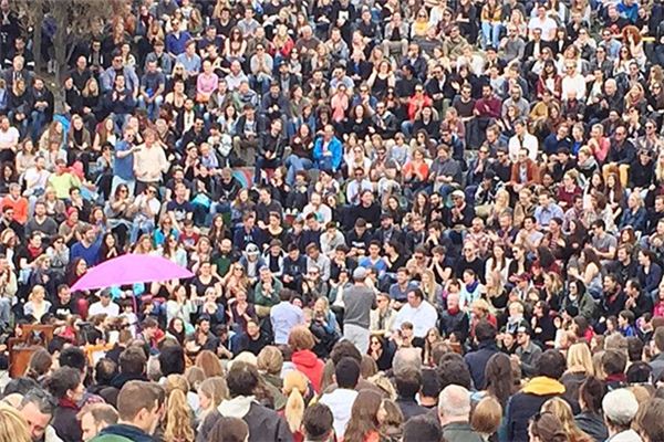 What Does It Mean to Dream of a Crowd?