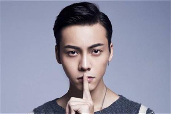 What Does It Mean to Dream of a Handsome Guy?