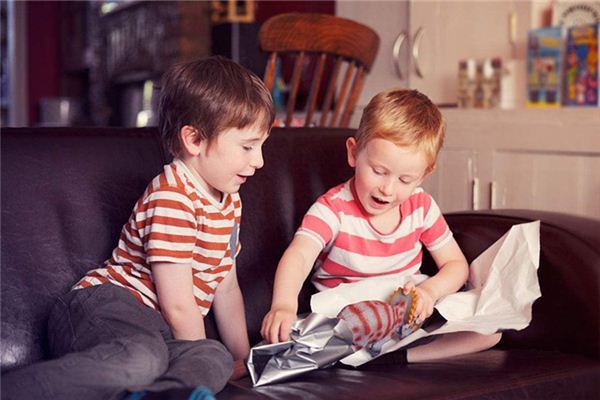 What Omen Does It Mean to Dream of One’s Cousin?