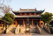 What is the omen of dreaming about a temple?