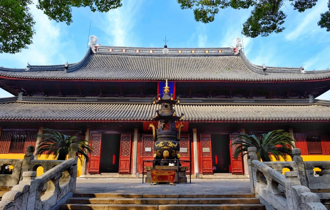 Louguan Taoist temple in mountain landscape representing the Louguan Dao tradition