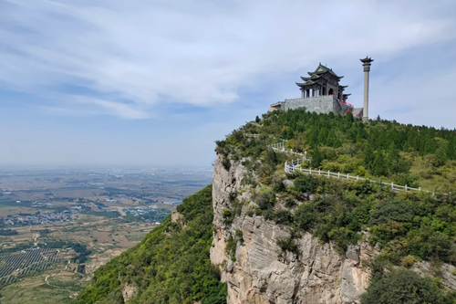 Yunmeng Mountain 云梦山 - Guiguzi's Daoist Hermitage & Cave