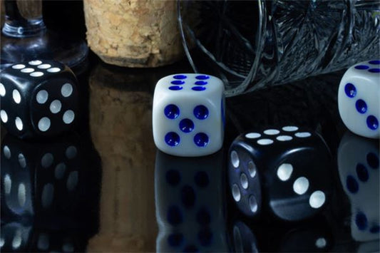 梦见赌博是什么意思 — dreaming of gambling dream interpretation illustration