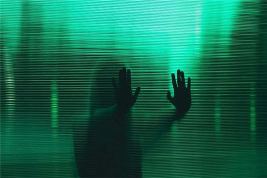 Dreaming of Ghost Sounds: The Omen That Fear Reveals 梦见鬼声