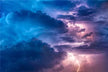 Dreaming of very loud thunder 梦见打雷声音特别大 — Water element dream interpretation