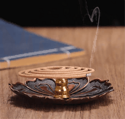 Long-lasting fragrance, natural Dao essence, revealing the charm of Daoist incense