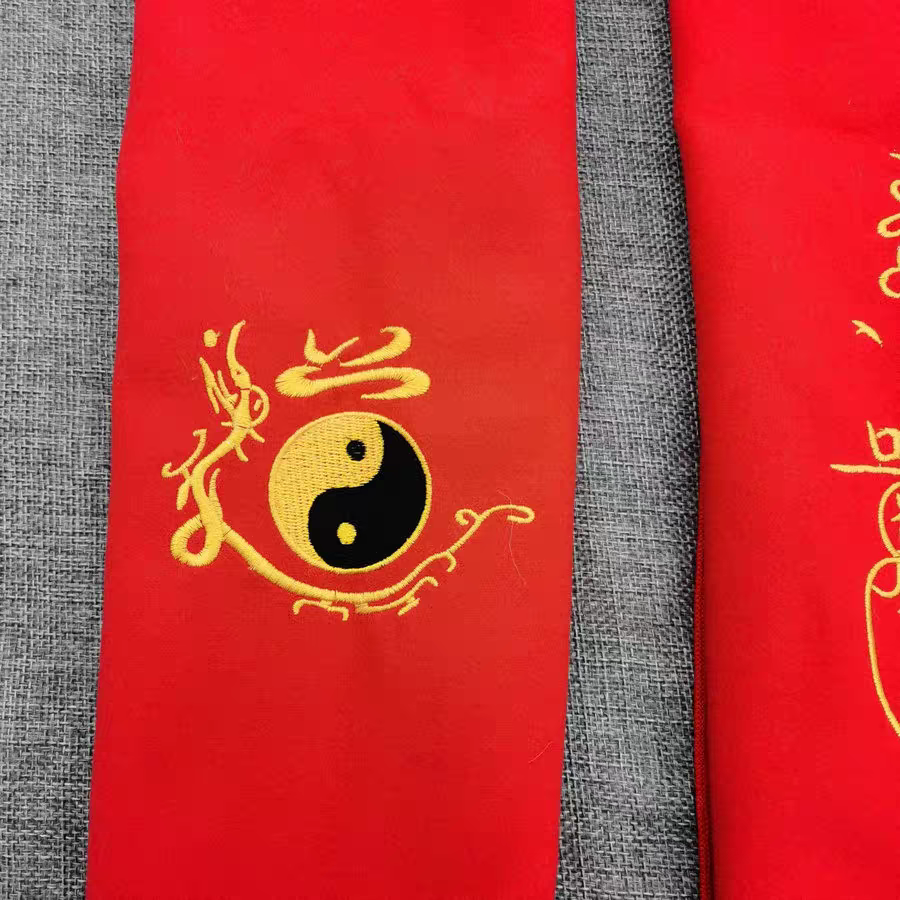 Daoist Creative Scarves: Mysterious Fashion Infused with Daoist Culture