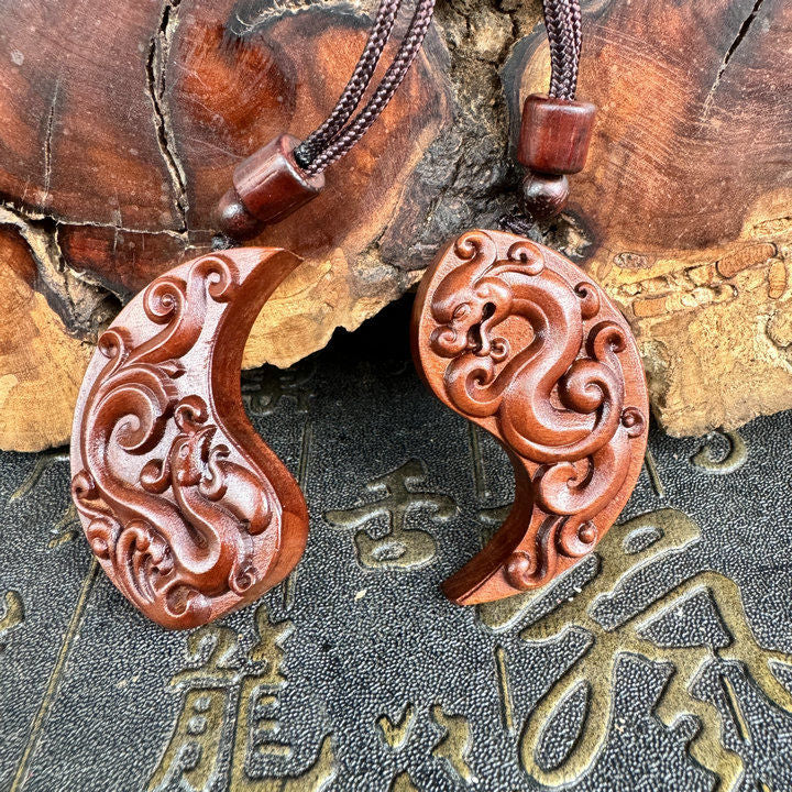 Taoism yin and yang couples' pendant auspiciousness of Loong and phoenix  lovers' ornament